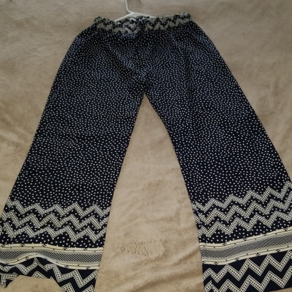 Pants - Picture 3 of 8
